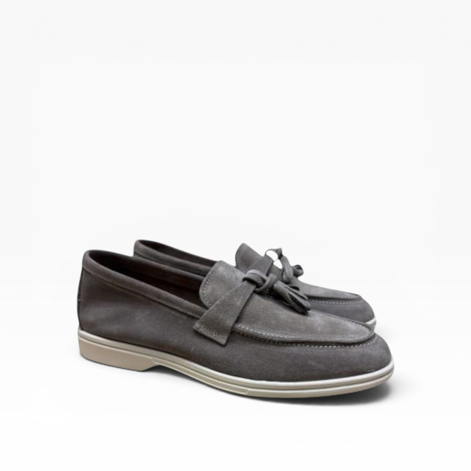 Mocassino Mod.Piana Camoscio con Nappine