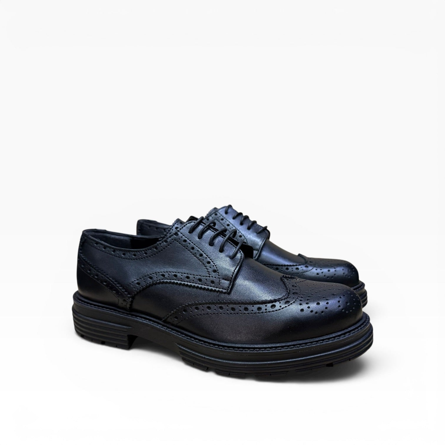 Scarpa Stringata Brogue in Pelle