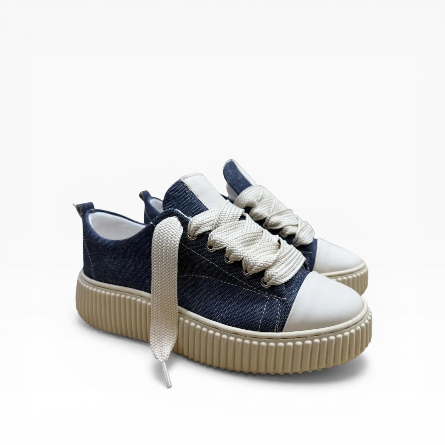 Sneaker Megan Denim Jeans