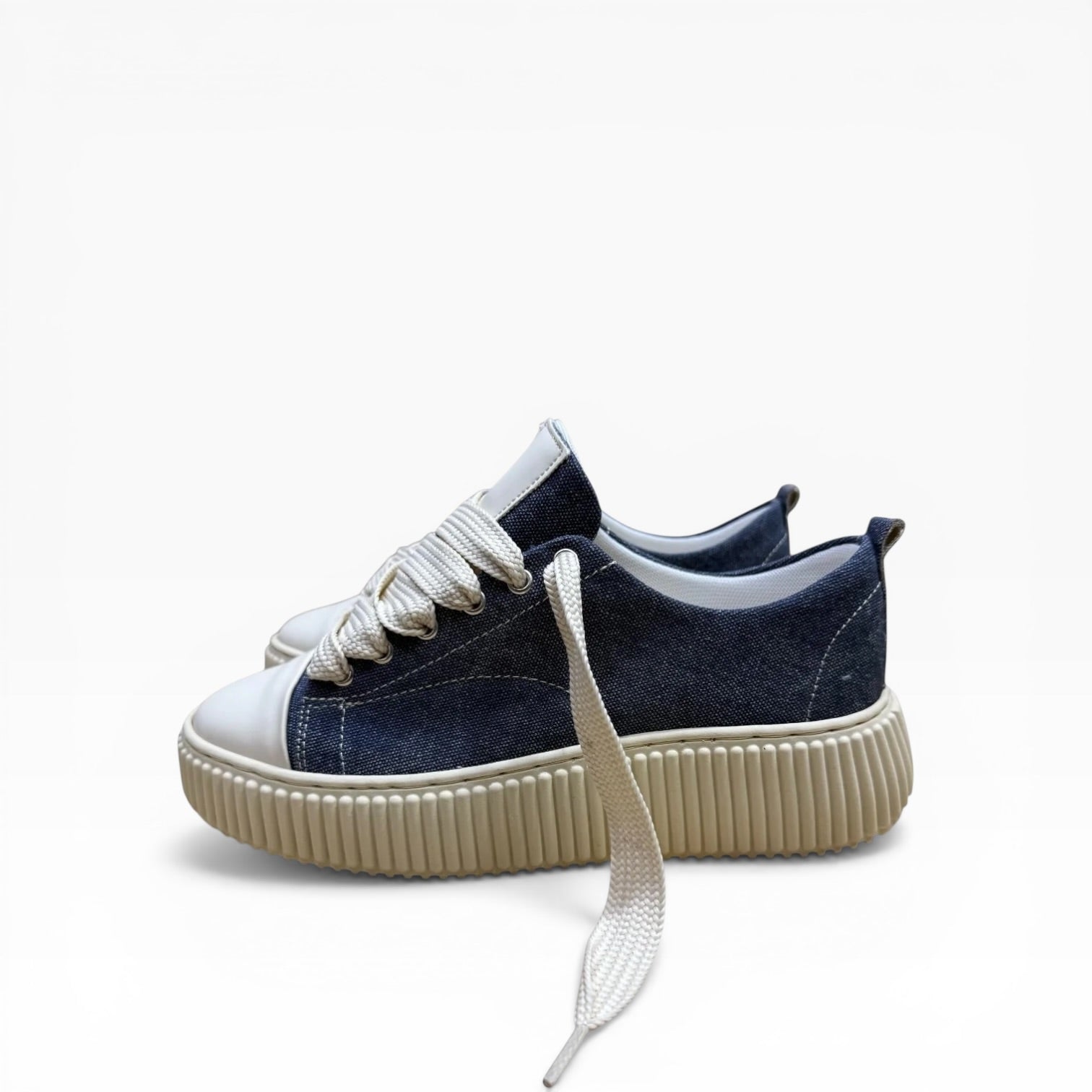 Sneaker Megan Denim Jeans