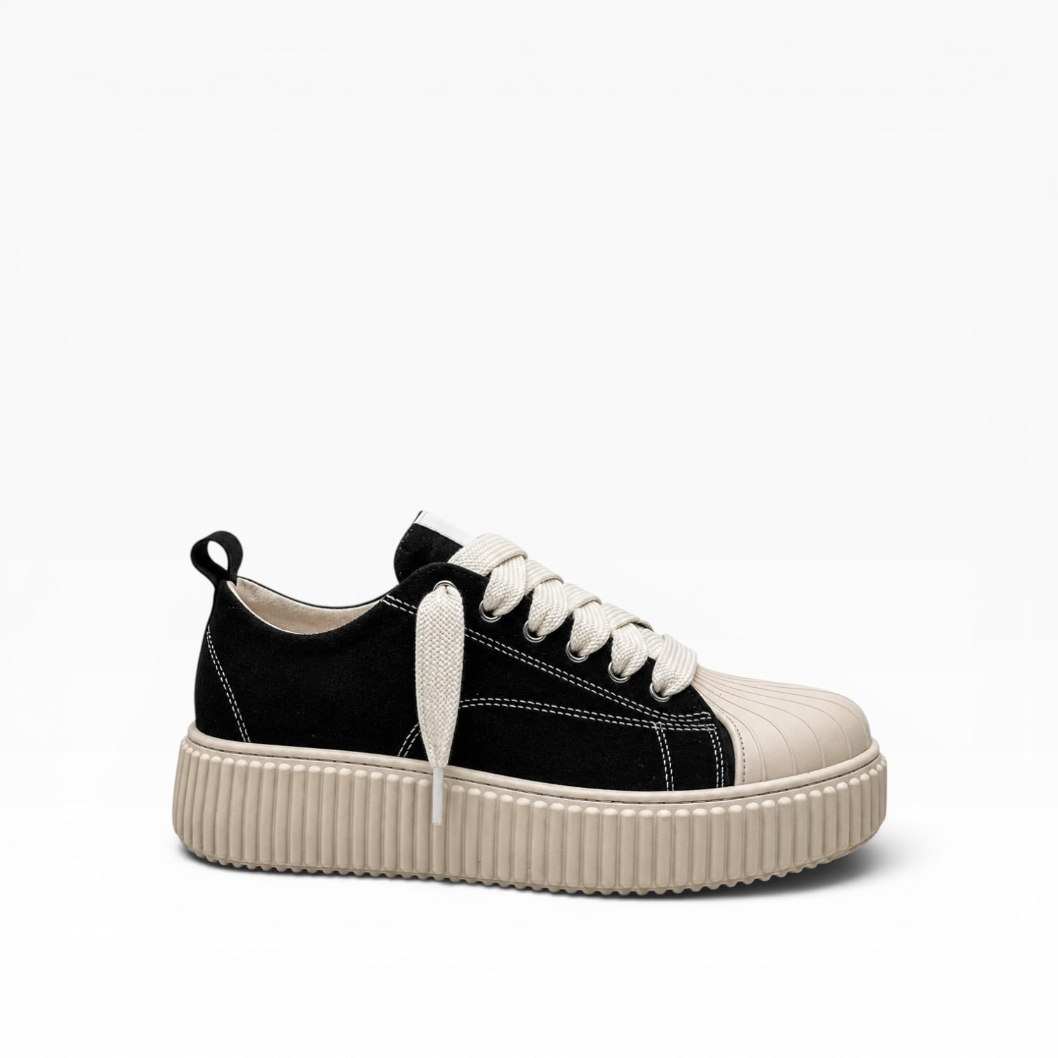 Sneaker Megan Phantom Camoscio Nero e Beige