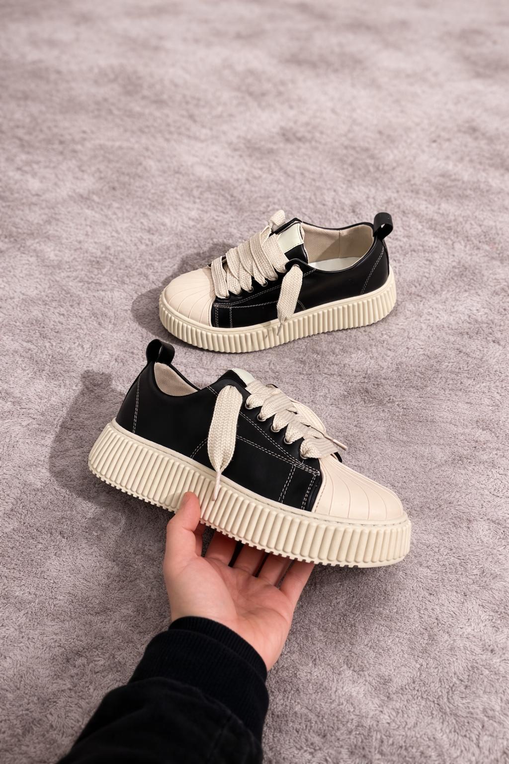 Sneakers Megan Phantom Pelle Nero e Beige