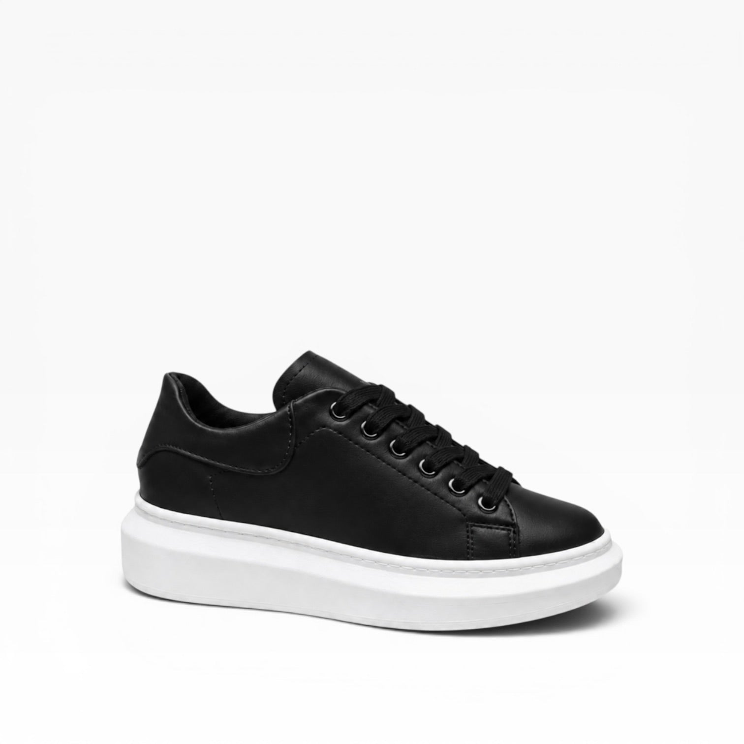 Sneakers Modello McQ*een Bianco Nero Liscia Immagine secondaria del prodotto