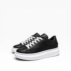 Sneakers Modello McQ*een Bianco Nero Liscia