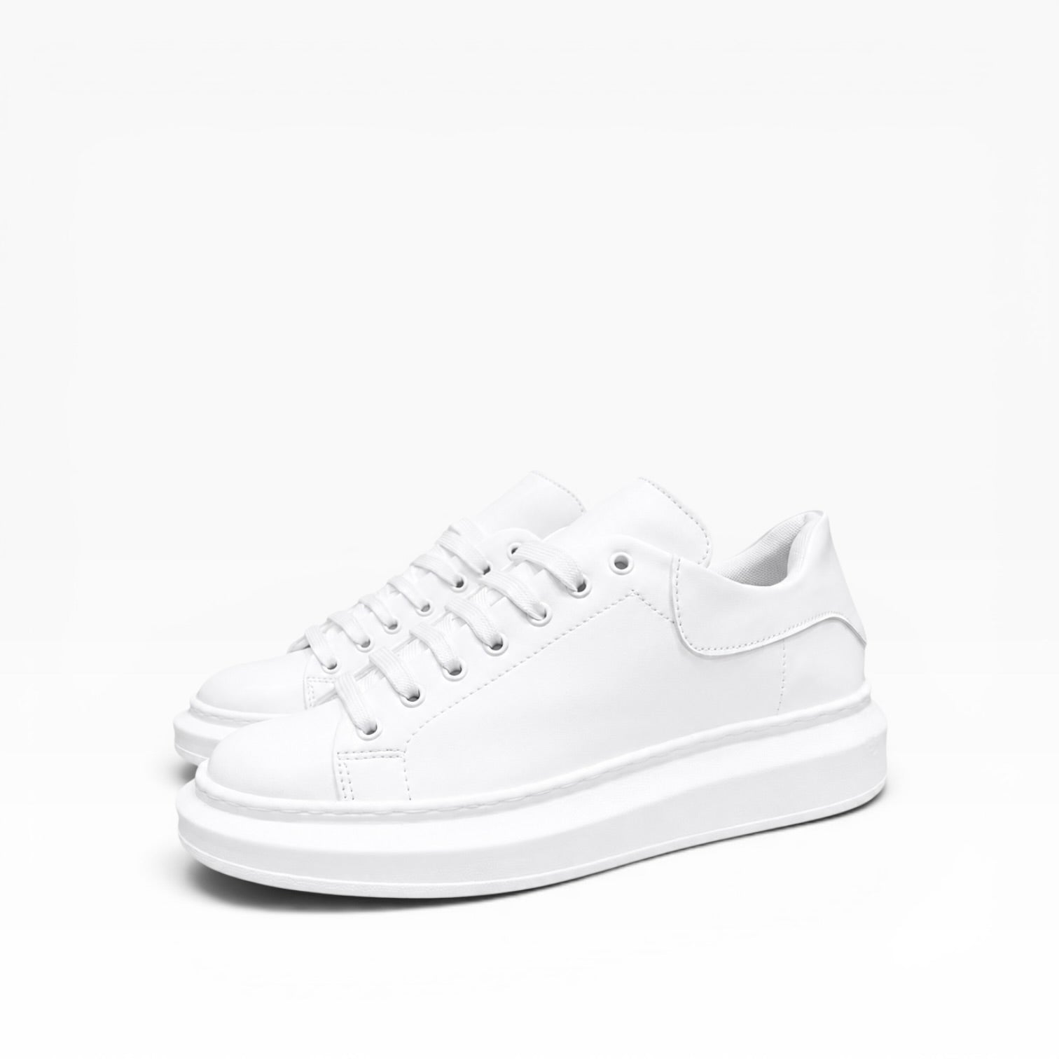 Sneakers Modello McQ*een in Pelle Liscia