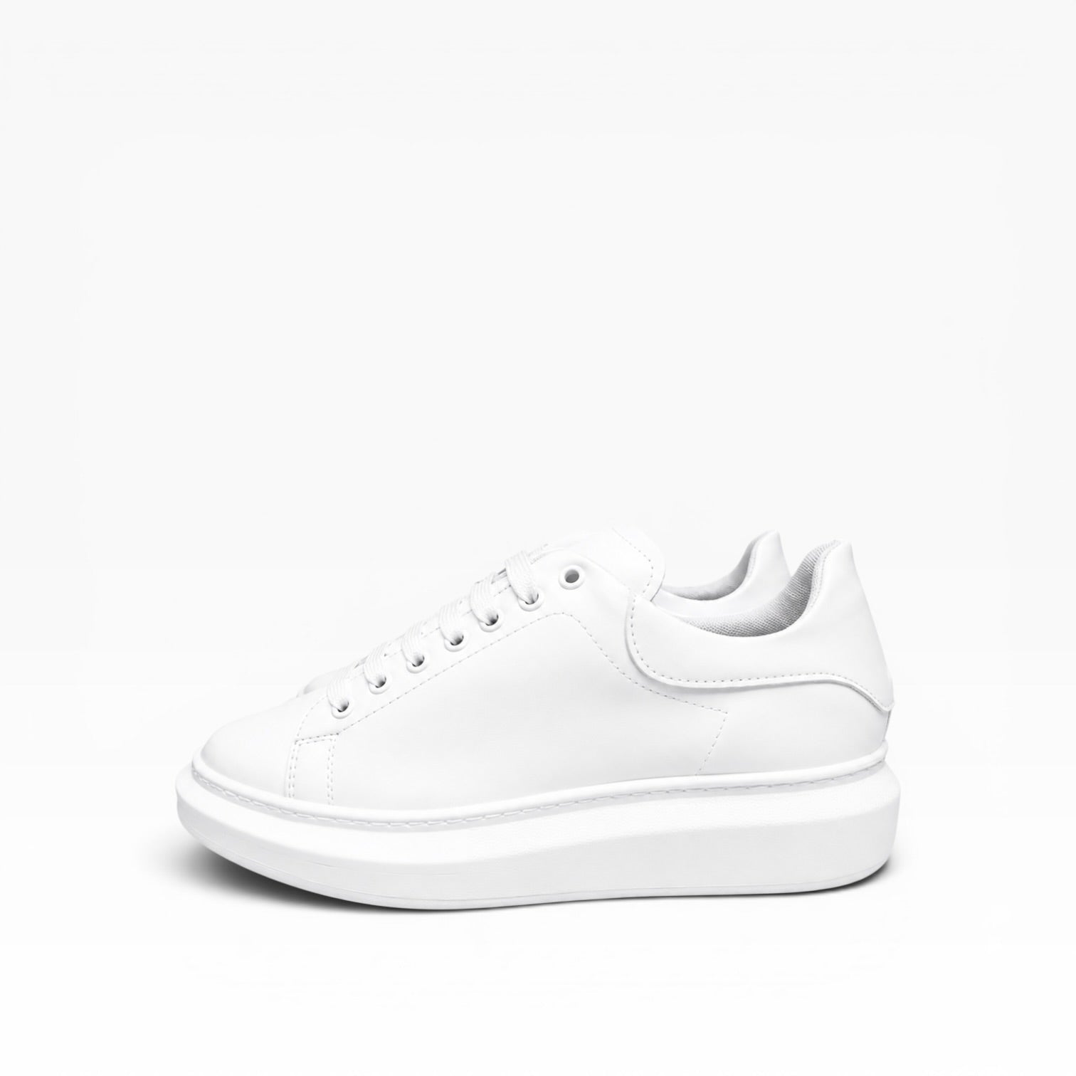 Sneakers Modello McQ*een in Pelle Liscia Immagine principale del prodotto