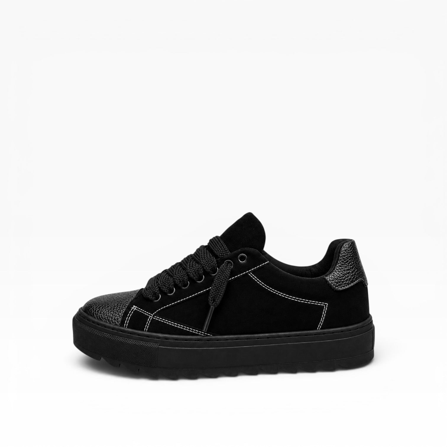 Sneakers Top Essence Black Suede
