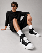 Sneakers Top MidCut in Nabuk Bianco e Nero