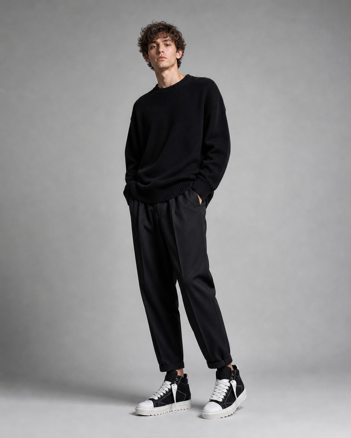 Sneakers Top MidCut in Nabuk Bianco e Nero