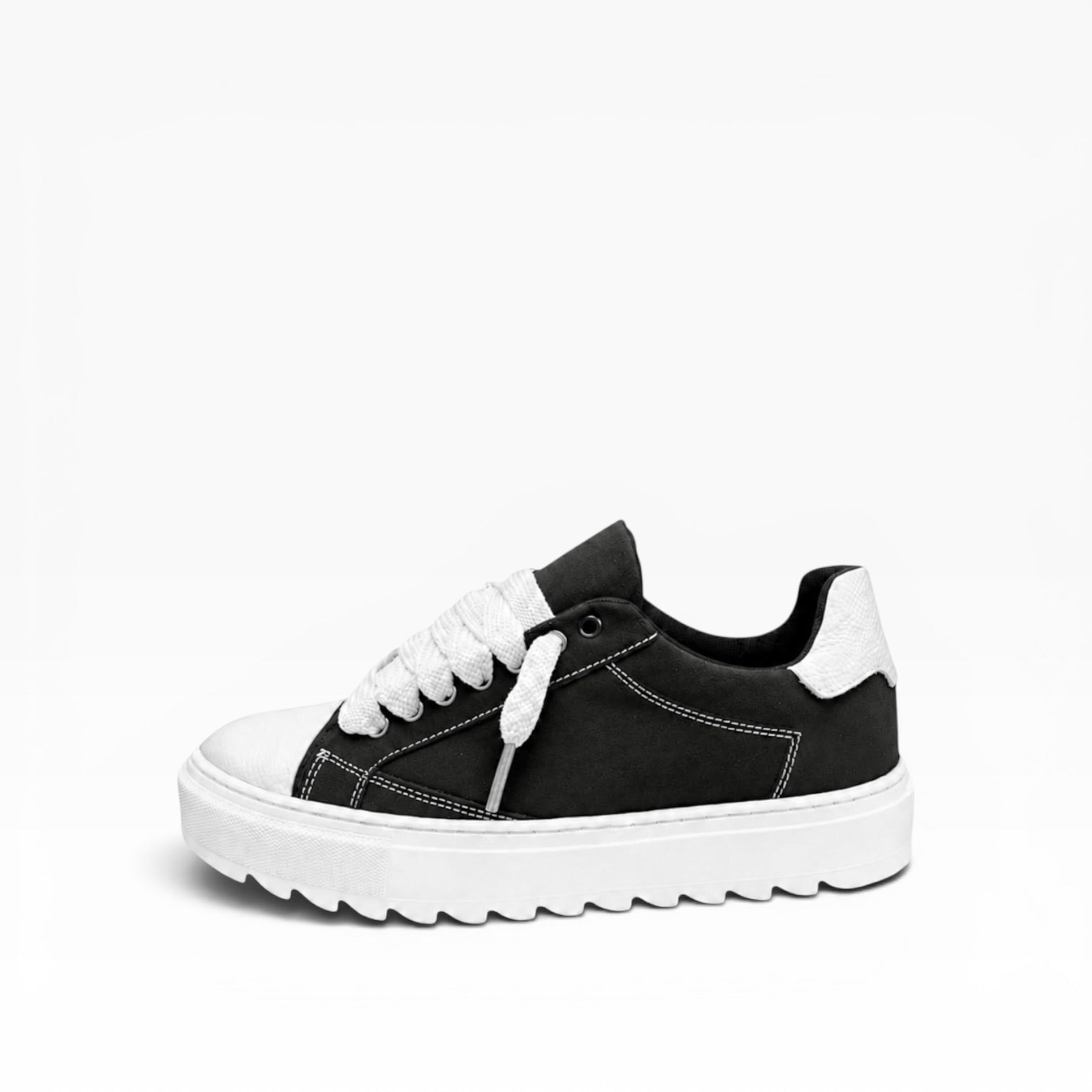 Sneakers Top in Camoscio Nabuk Bianco e Nero Immagine principale del prodotto
