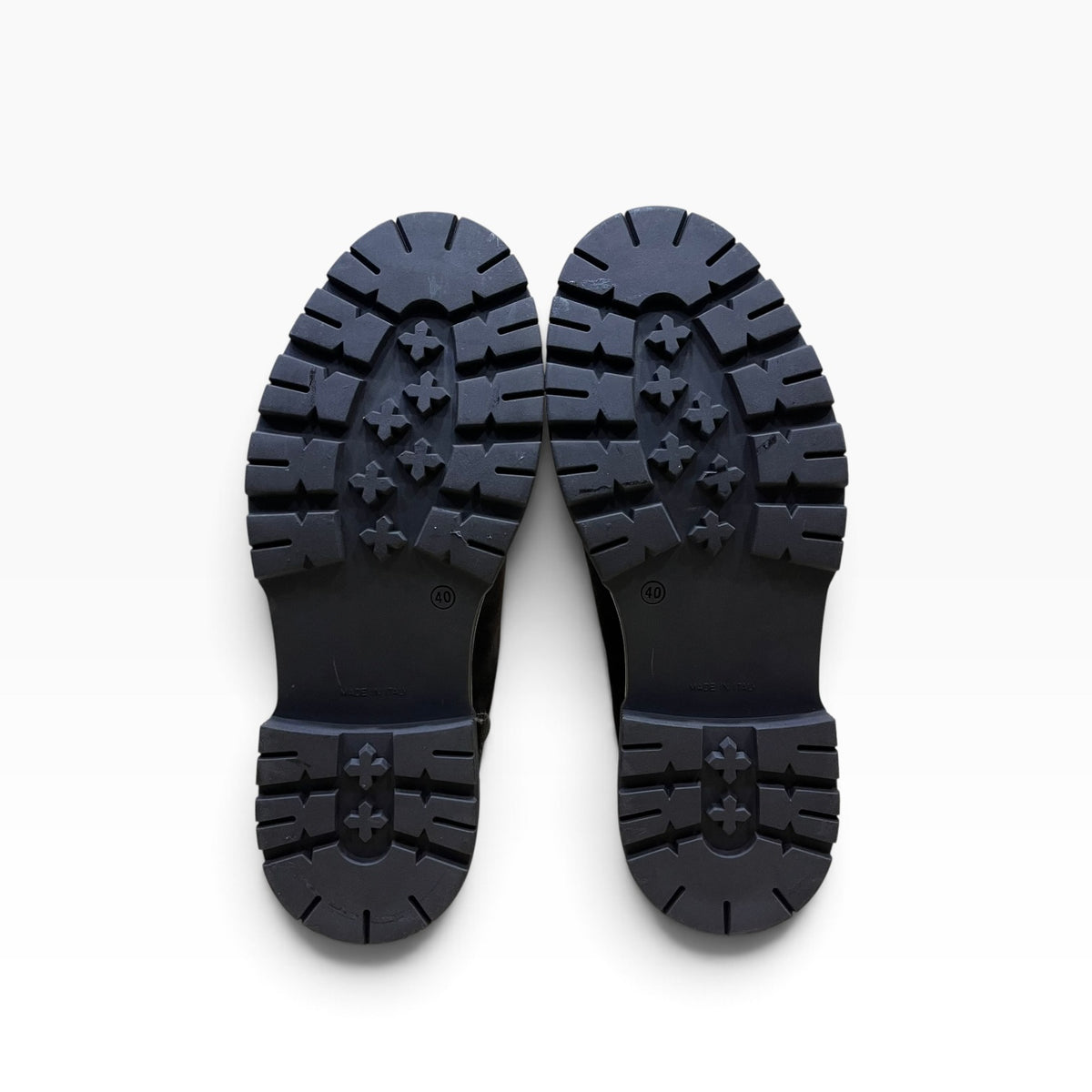 Stivaletto Scamosciato Tortora